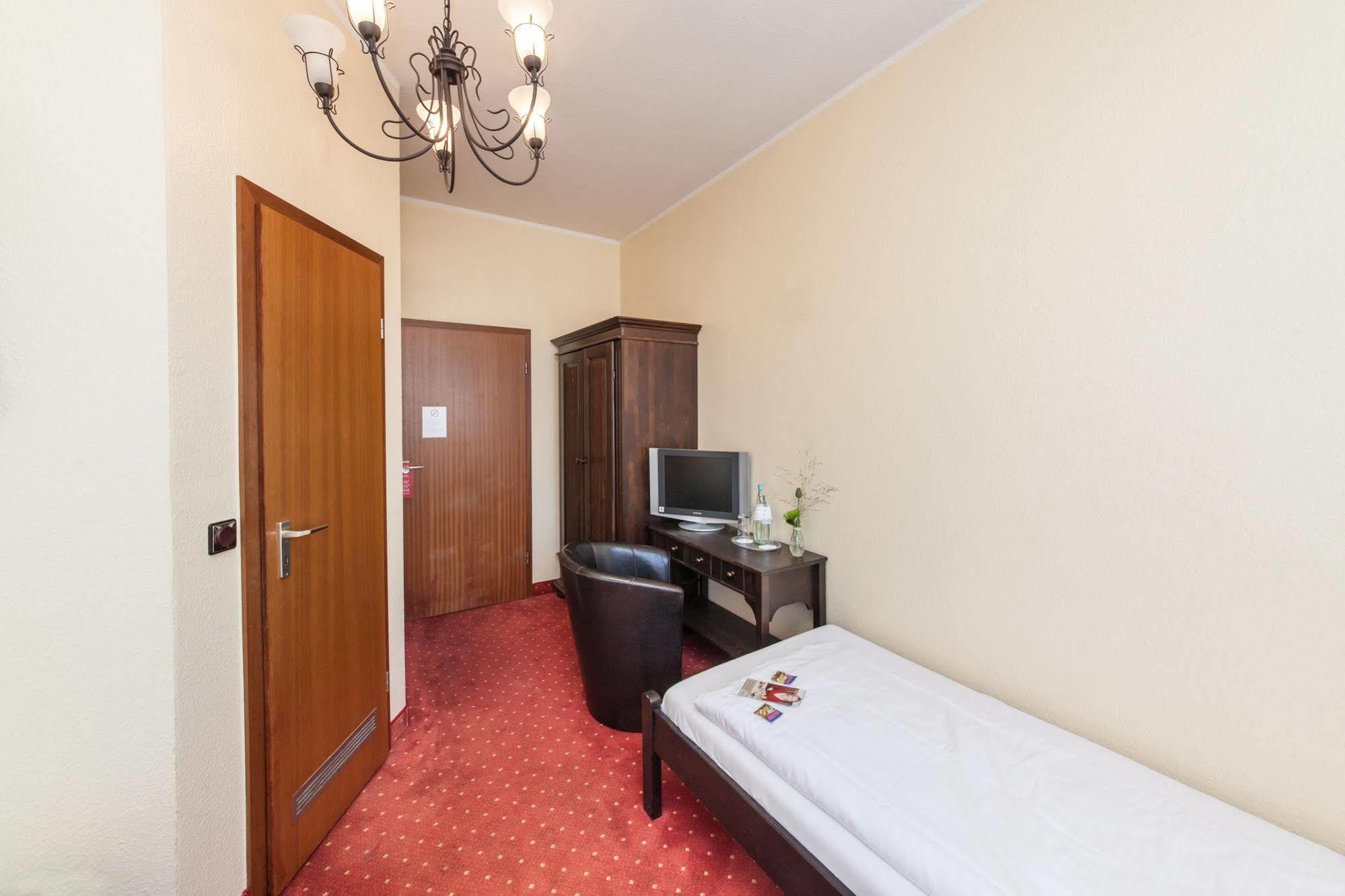 Hotel An Der Oper Duesseldorf Eksteriør billede
