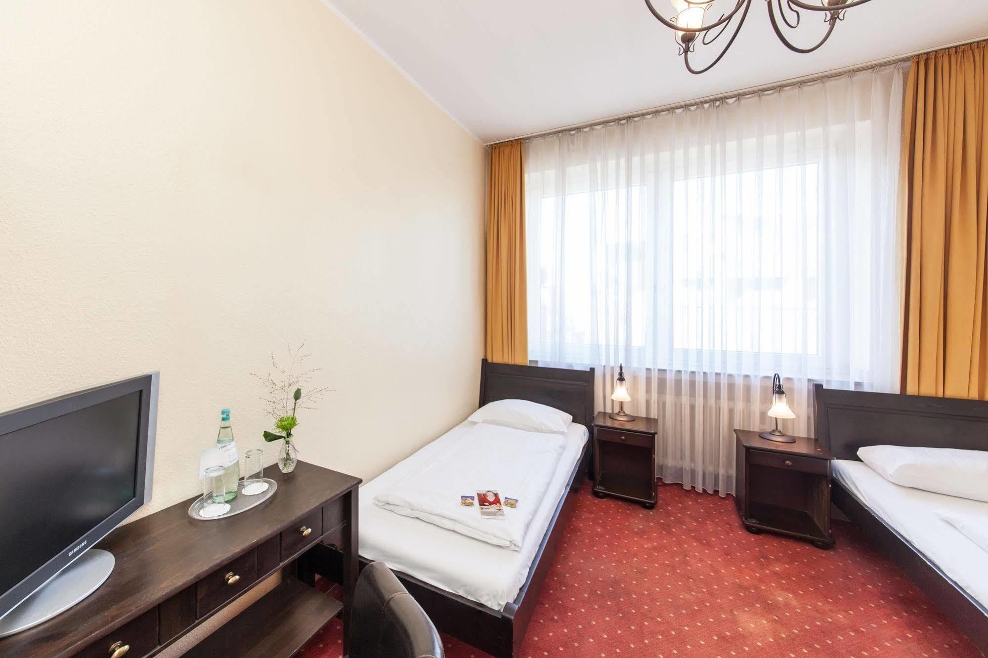 Hotel An Der Oper Duesseldorf Eksteriør billede
